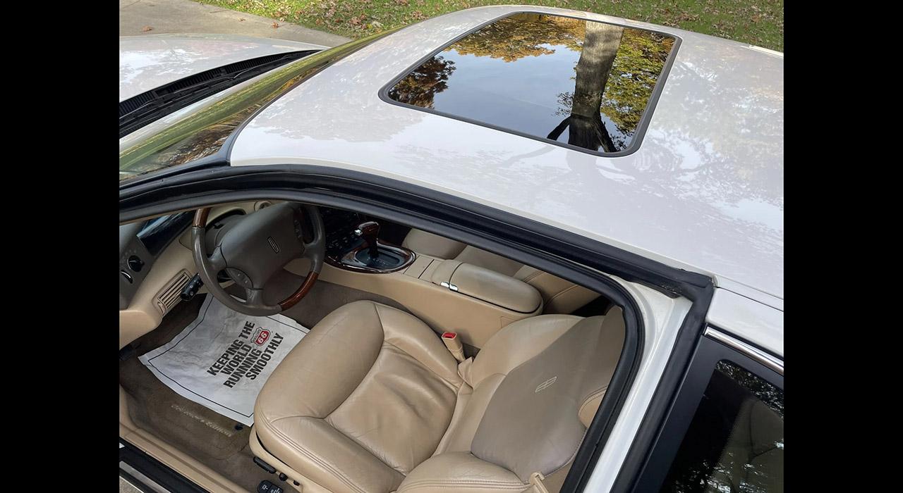 1998 Lincoln Mark VIII