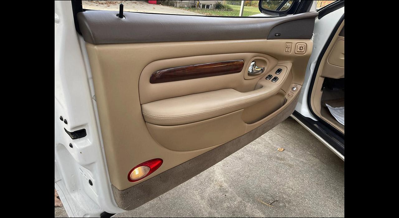 1998 Lincoln Mark VIII