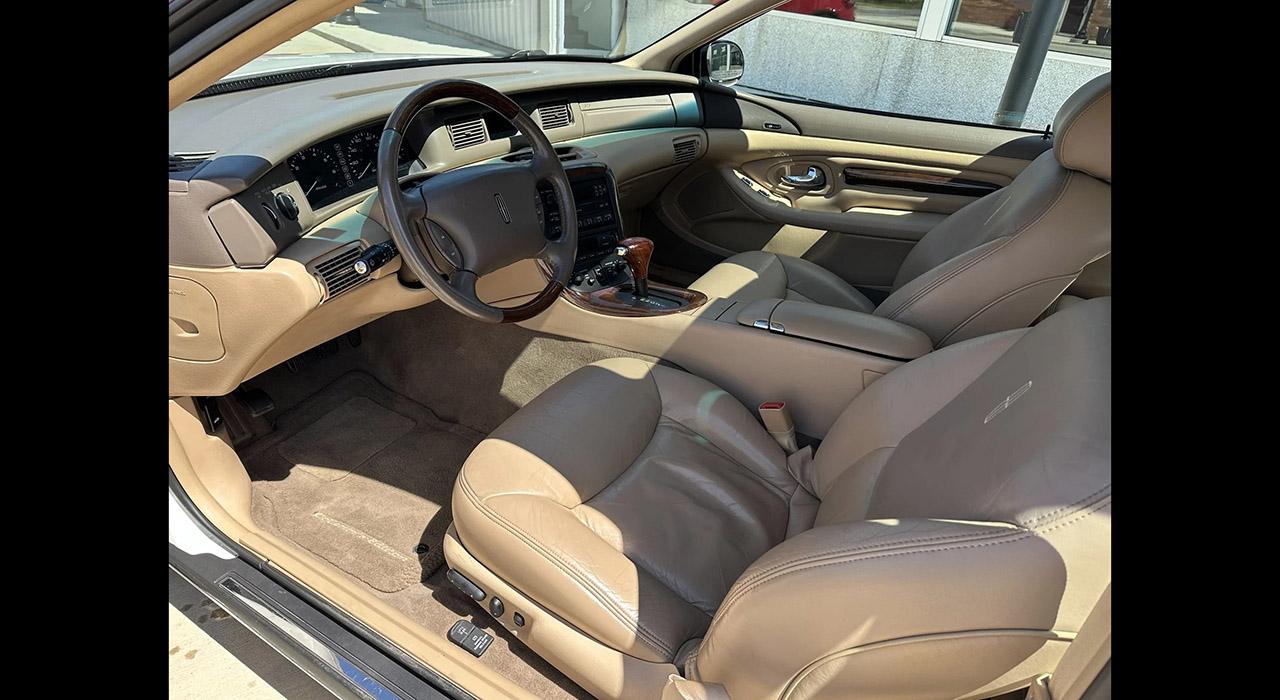 1998 Lincoln Mark VIII