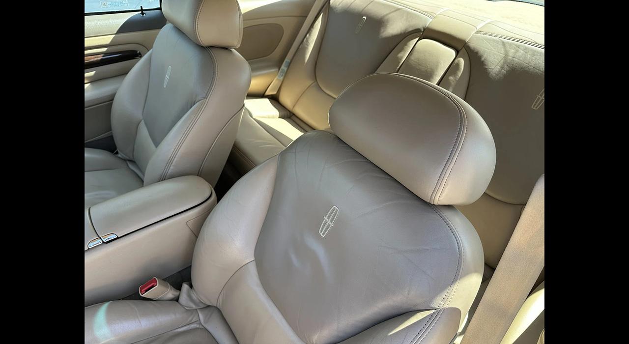 1998 Lincoln Mark VIII
