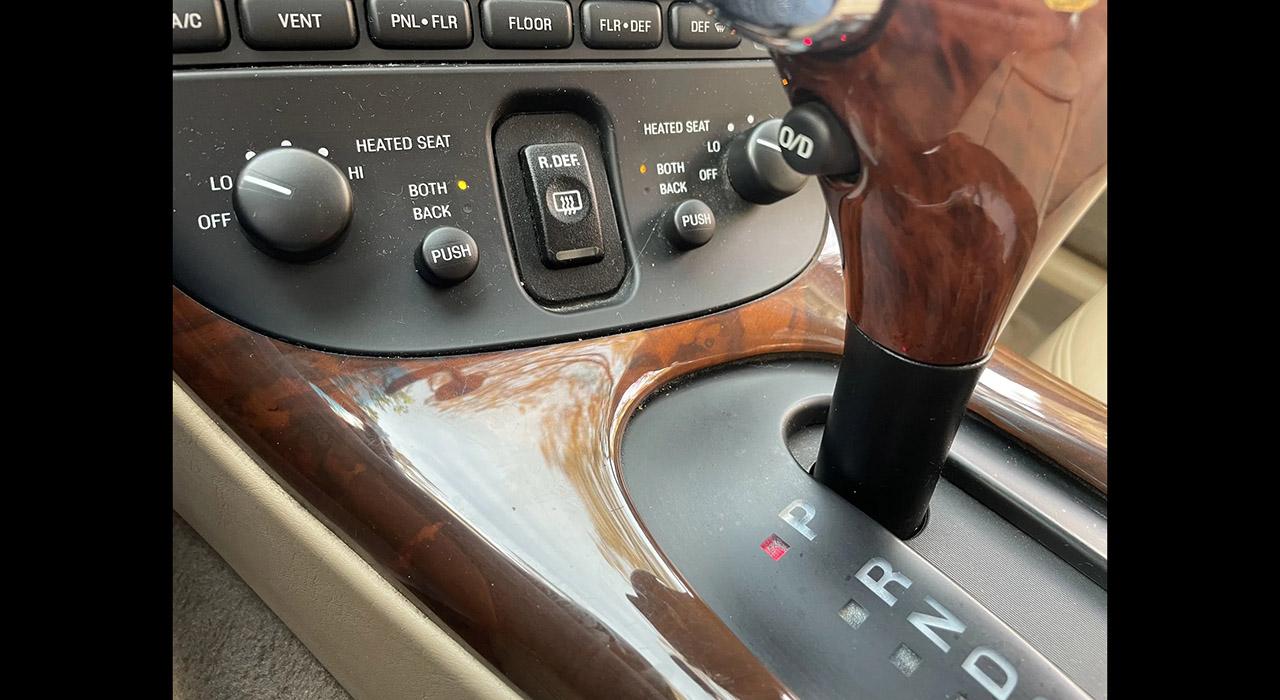 1998 Lincoln Mark VIII