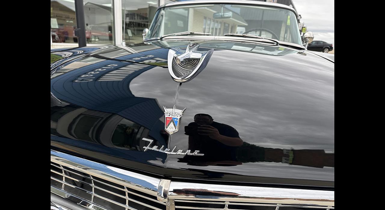 1956 Ford SUNLINER