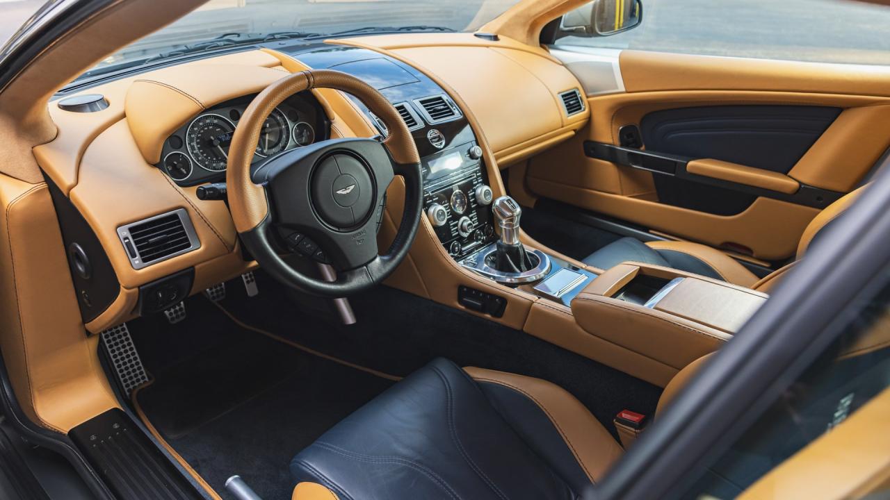 2009 Aston Martin DBS