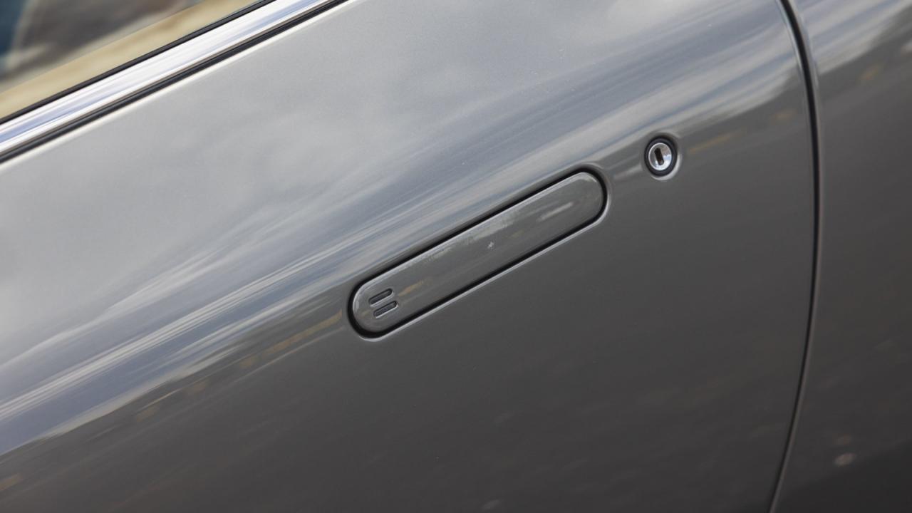 2009 Aston Martin DBS