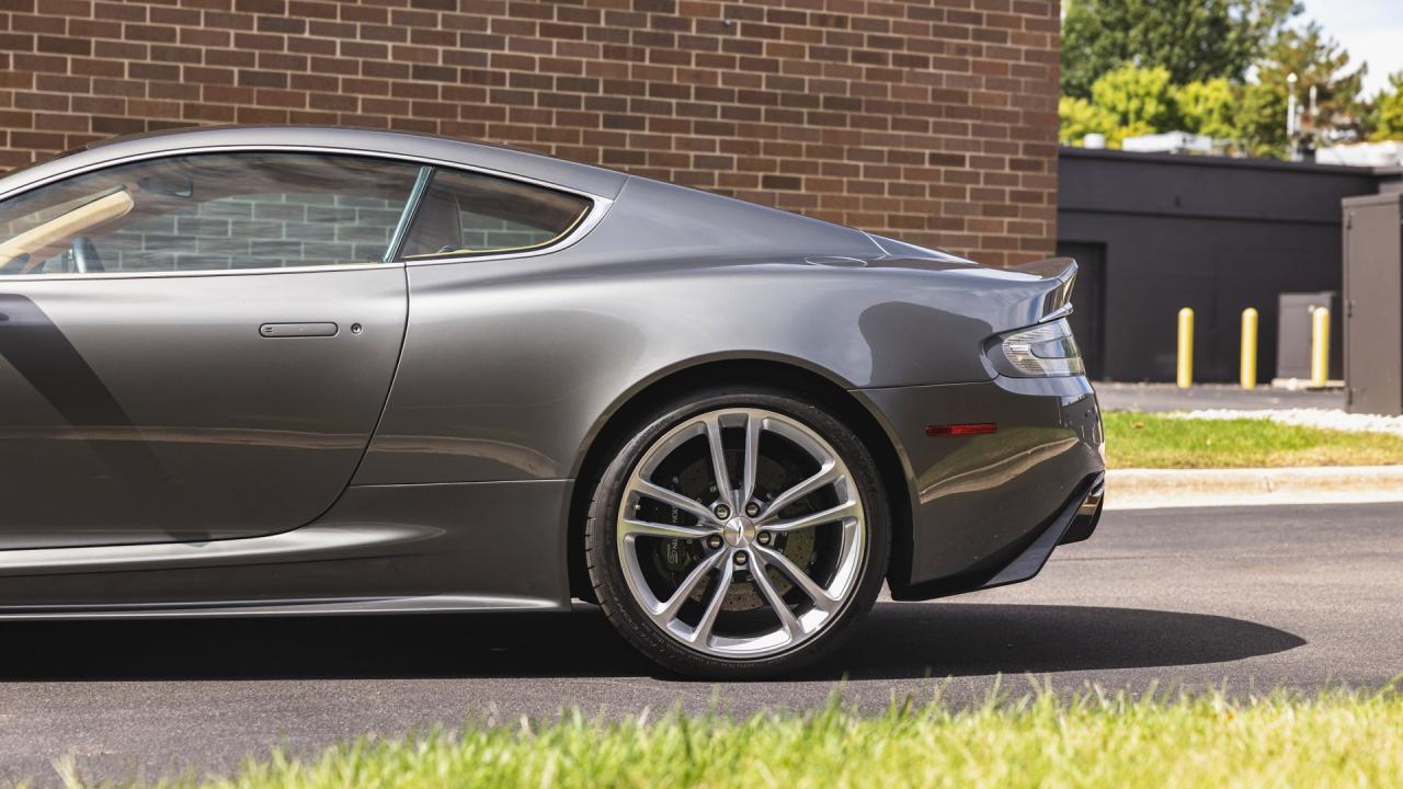 2009 Aston Martin DBS