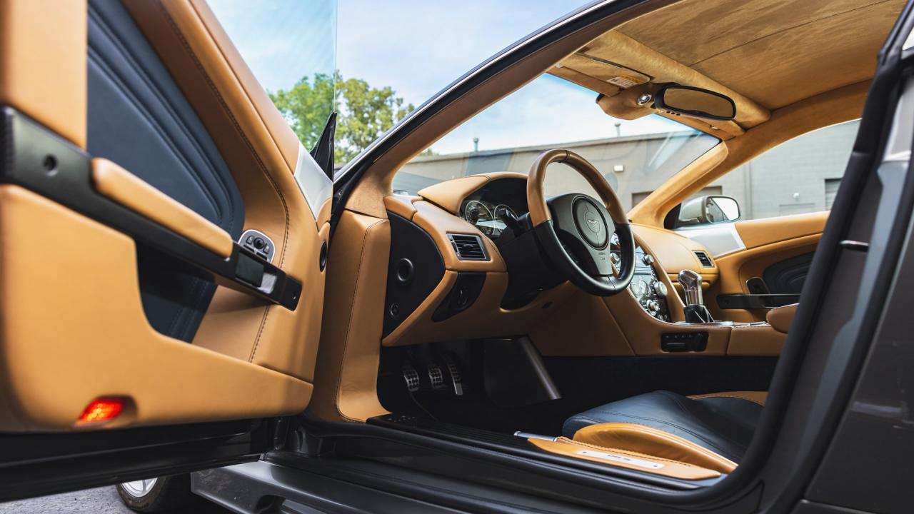 2009 Aston Martin DBS