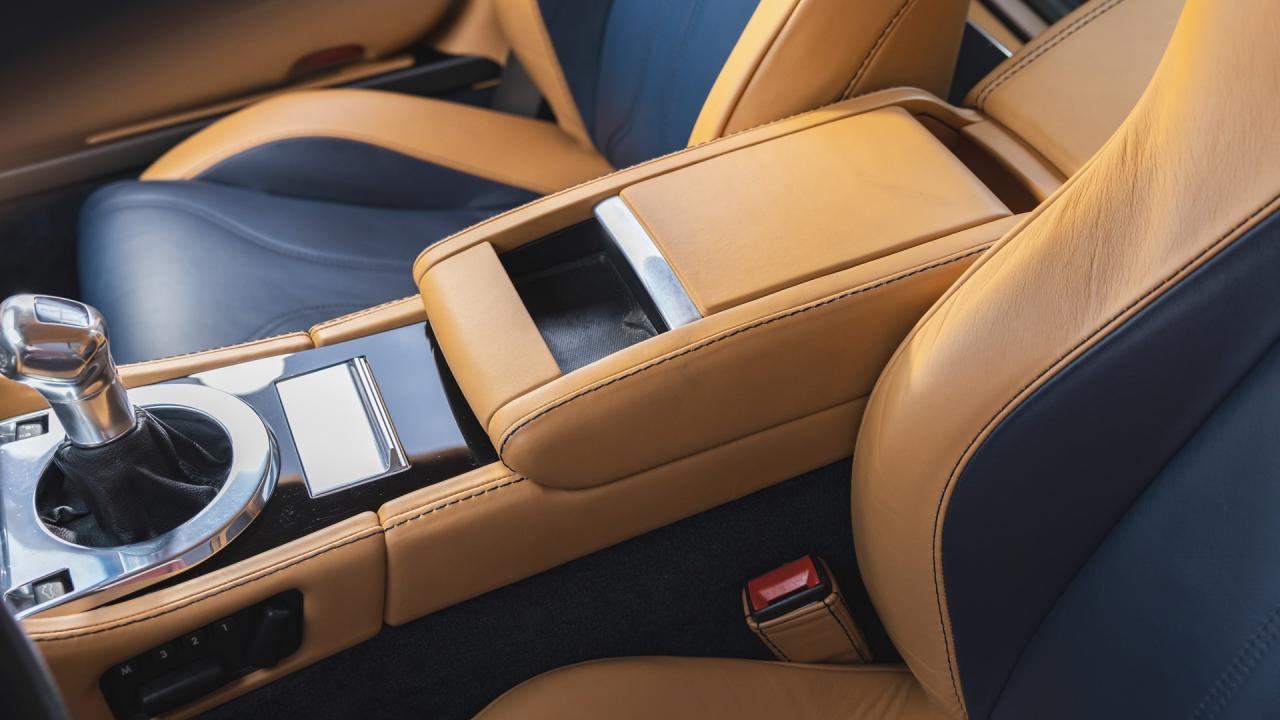 2009 Aston Martin DBS