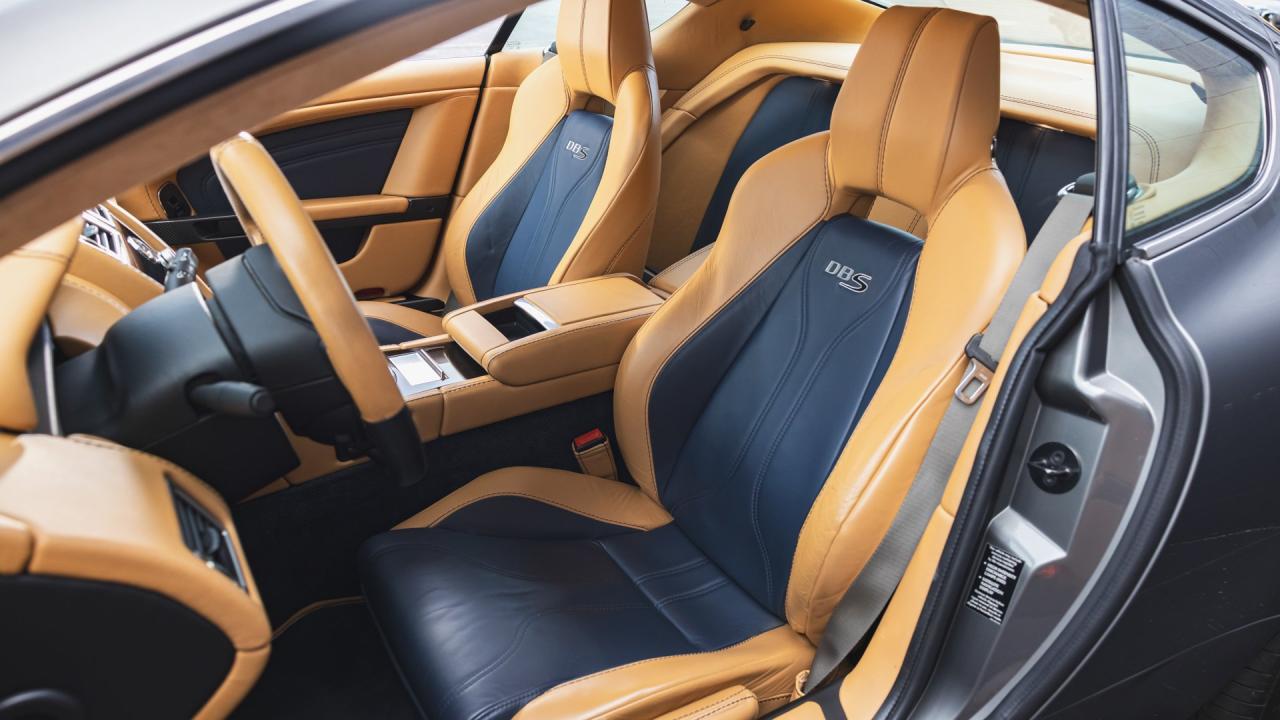 2009 Aston Martin DBS