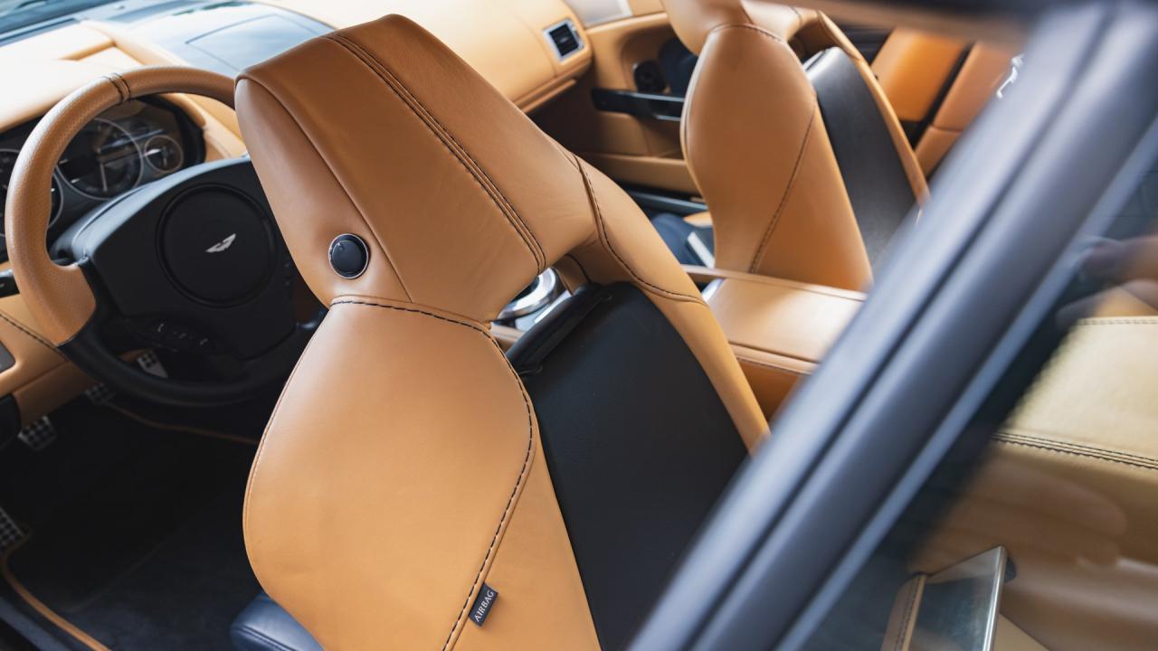 2009 Aston Martin DBS