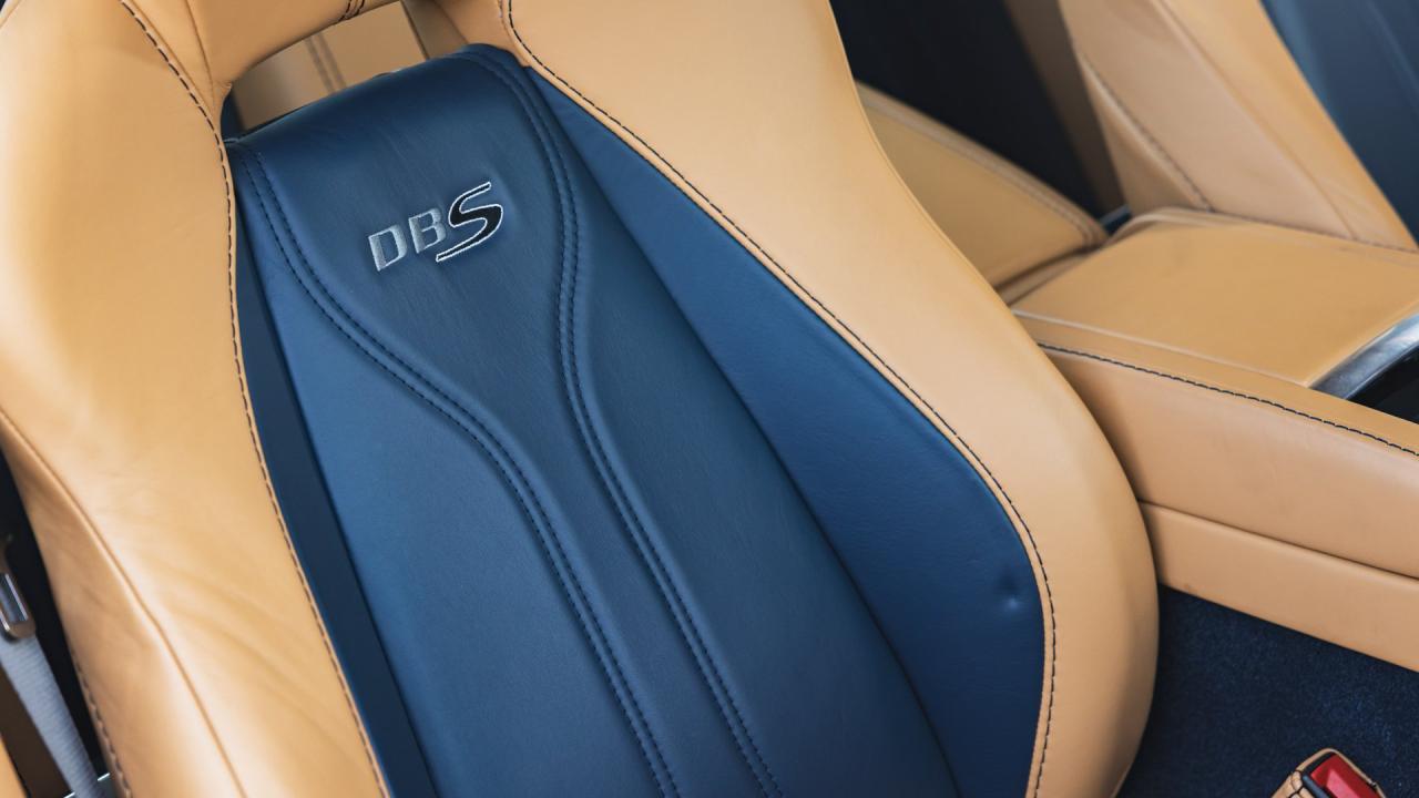 2009 Aston Martin DBS