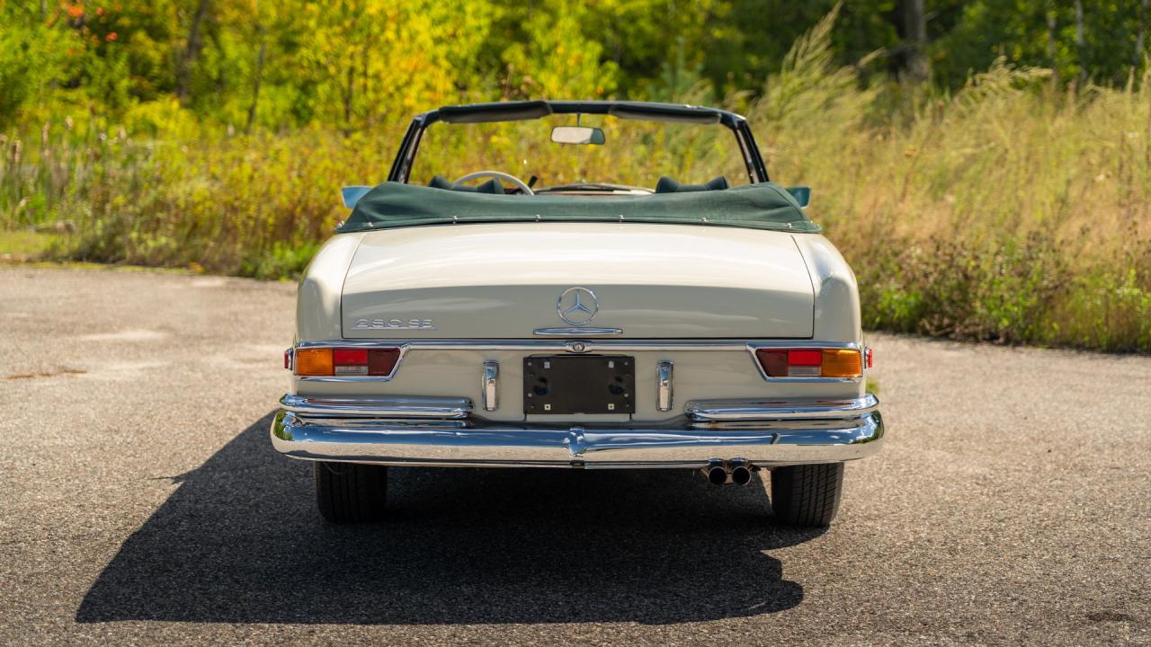 1969 Mercedes - Benz 280 SE Cabriolet
