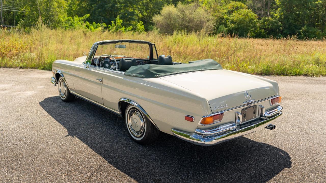 1969 Mercedes - Benz 280 SE Cabriolet