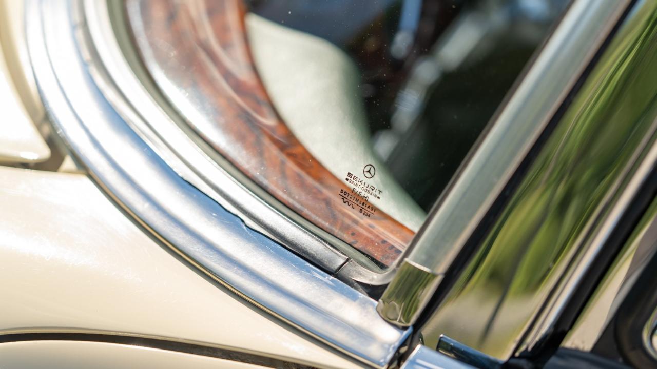 1969 Mercedes - Benz 280 SE Cabriolet