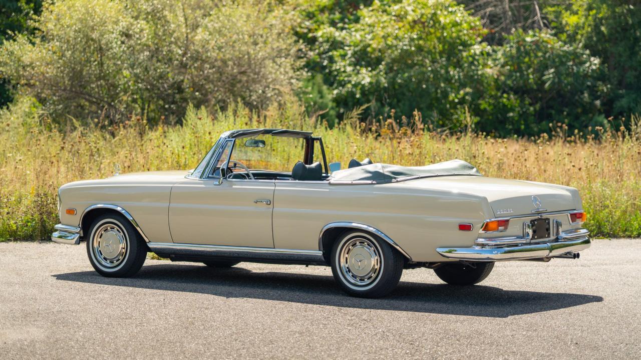 1969 Mercedes - Benz 280 SE Cabriolet
