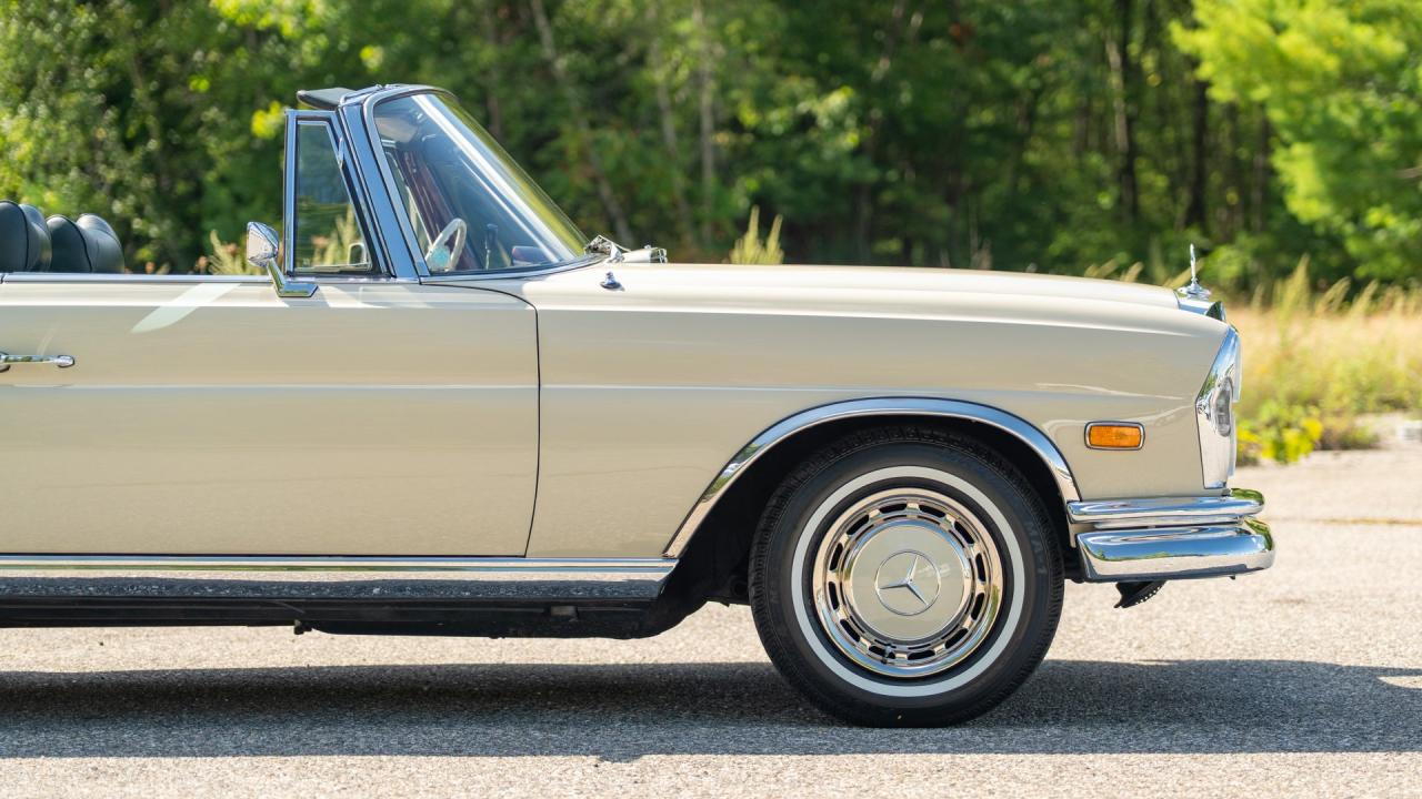 1969 Mercedes - Benz 280 SE Cabriolet