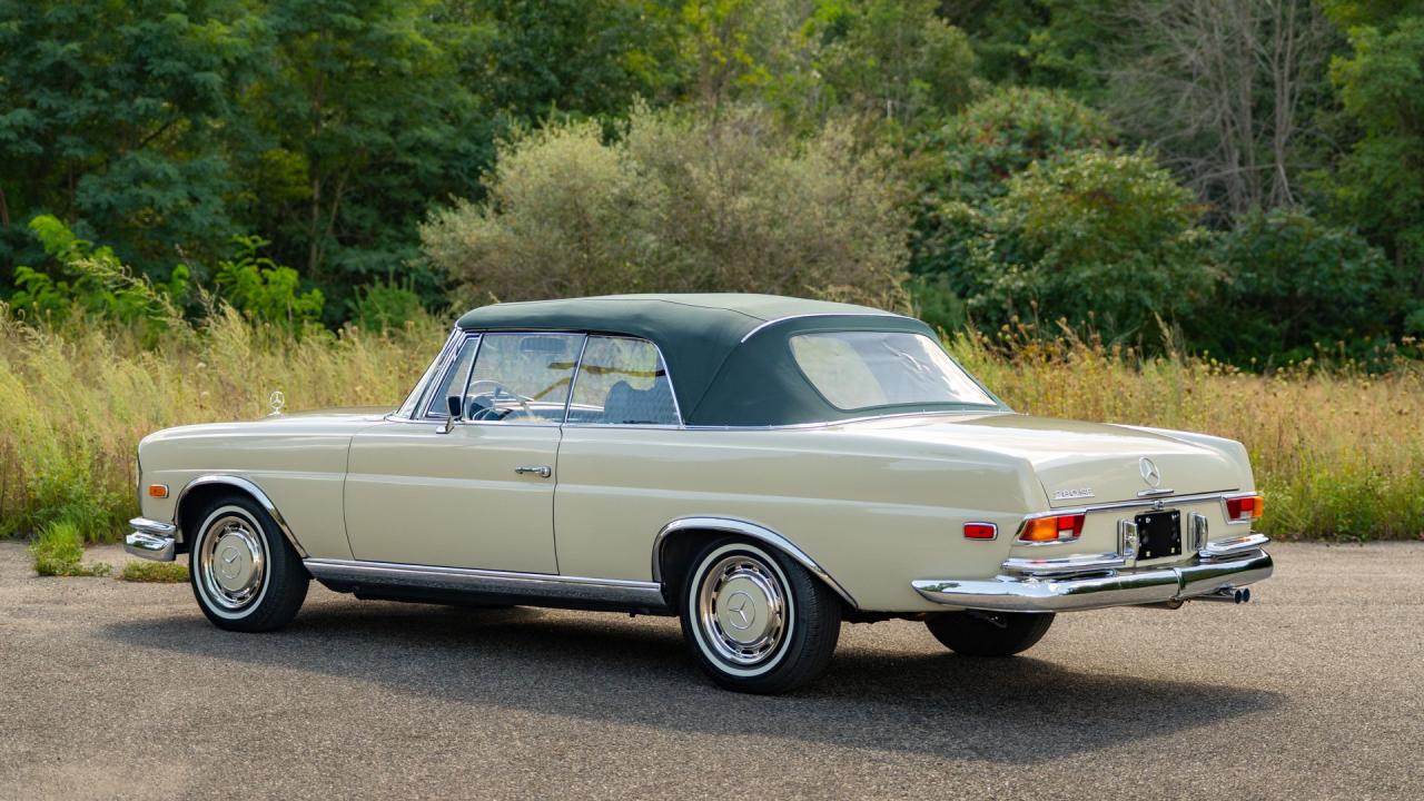 1969 Mercedes - Benz 280 SE Cabriolet