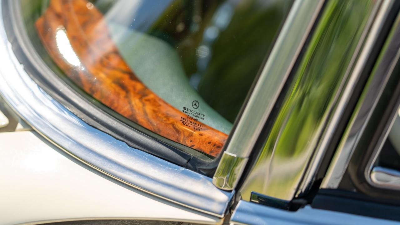1969 Mercedes - Benz 280 SE Cabriolet