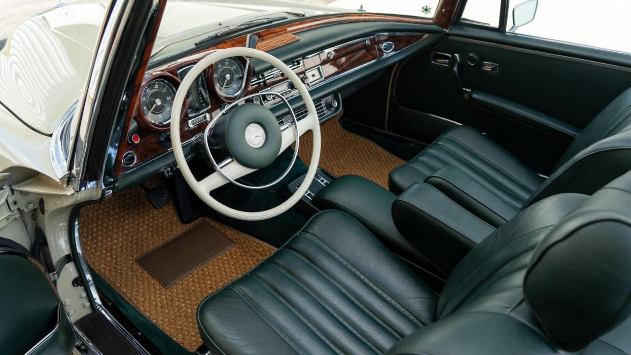 1969 Mercedes - Benz 280 SE Cabriolet