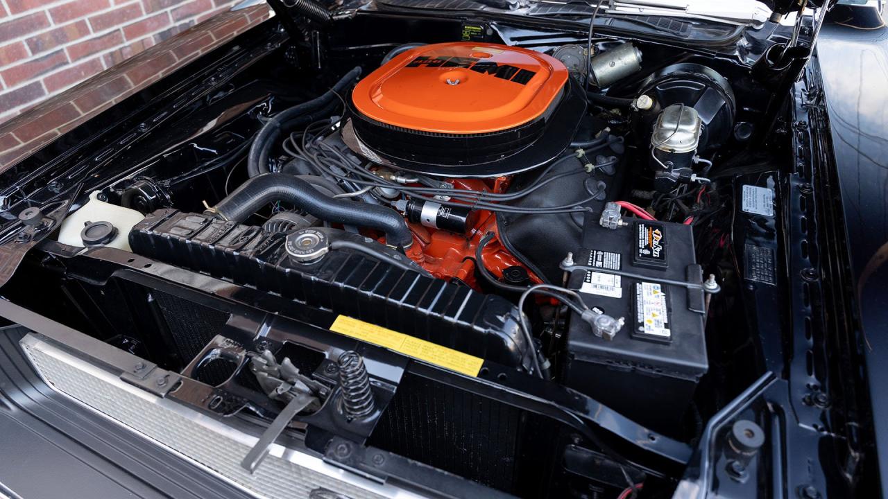 1970 Dodge Challenger R/T Hardtop 426 Hemi
