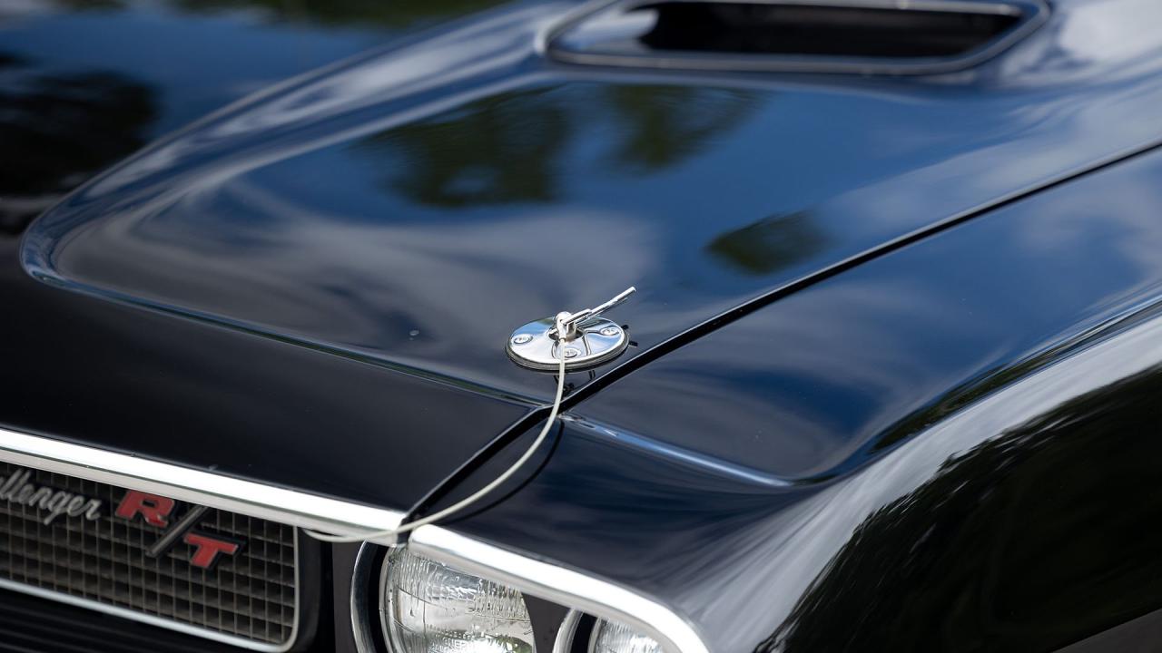 1970 Dodge Challenger R/T Hardtop 426 Hemi