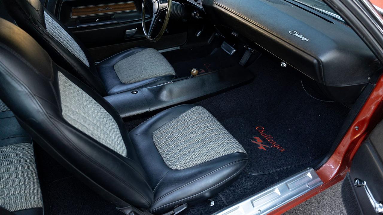 1970 Dodge Challenger R/T SE Hardtop 440 Six Pack