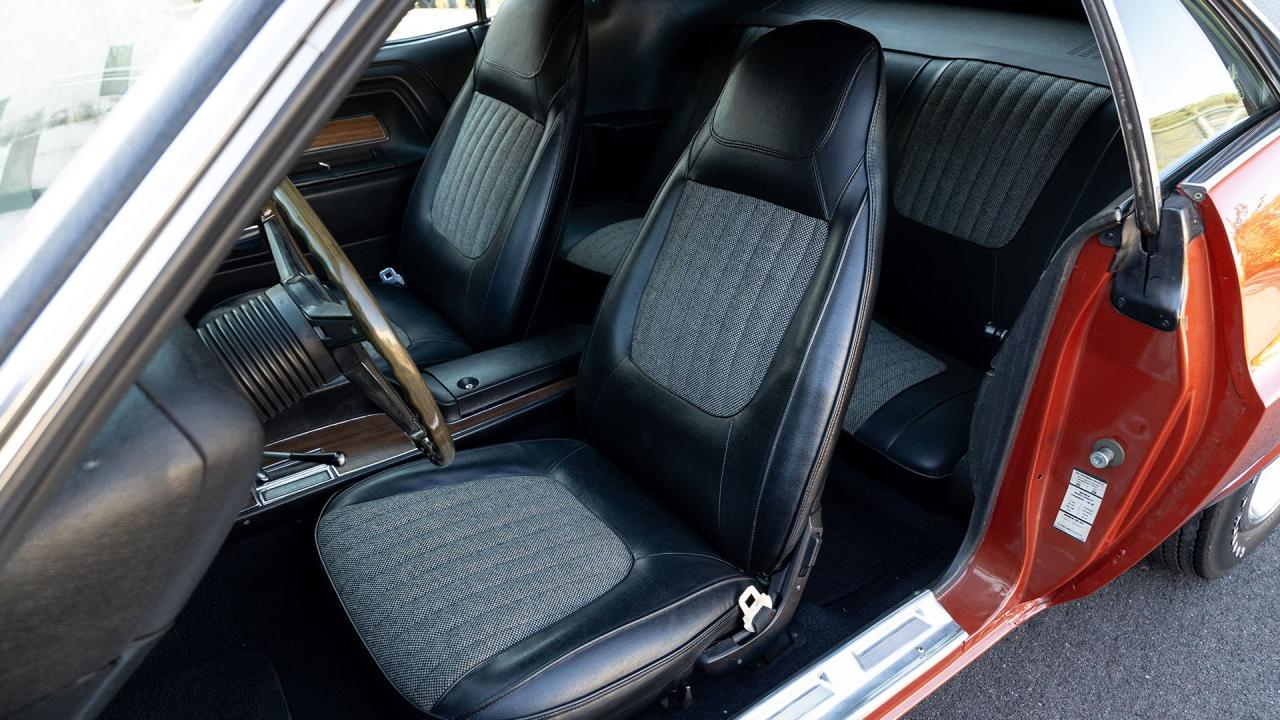 1970 Dodge Challenger R/T SE Hardtop 440 Six Pack