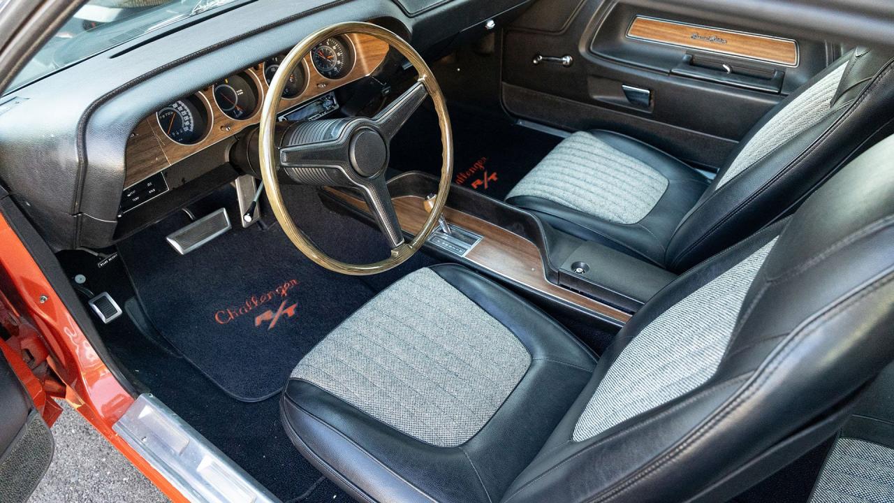 1970 Dodge Challenger R/T SE Hardtop 440 Six Pack
