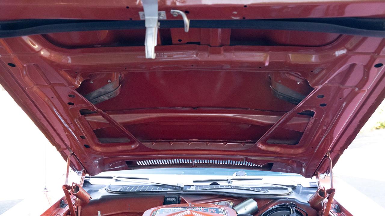1970 Dodge Challenger R/T SE Hardtop 440 Six Pack