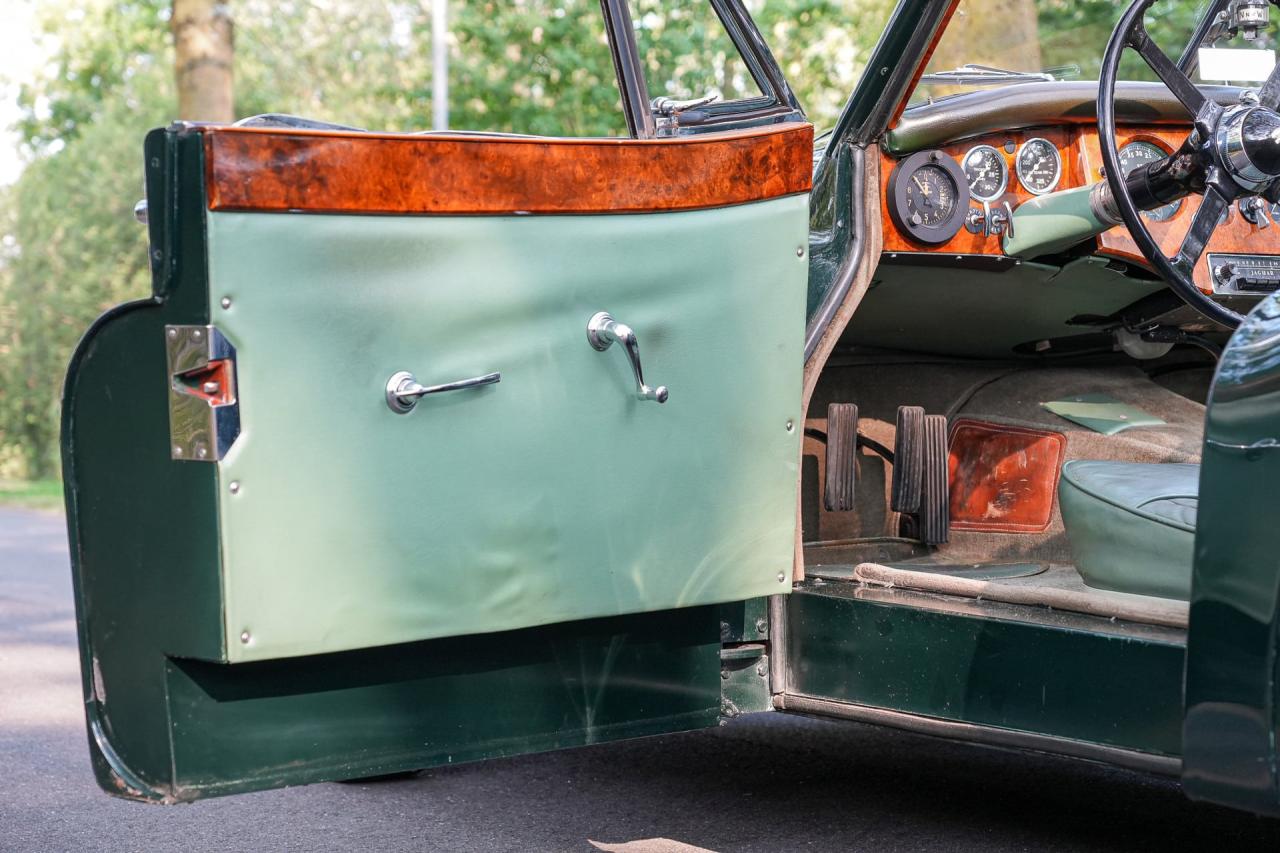 1953 Jaguar XK 120