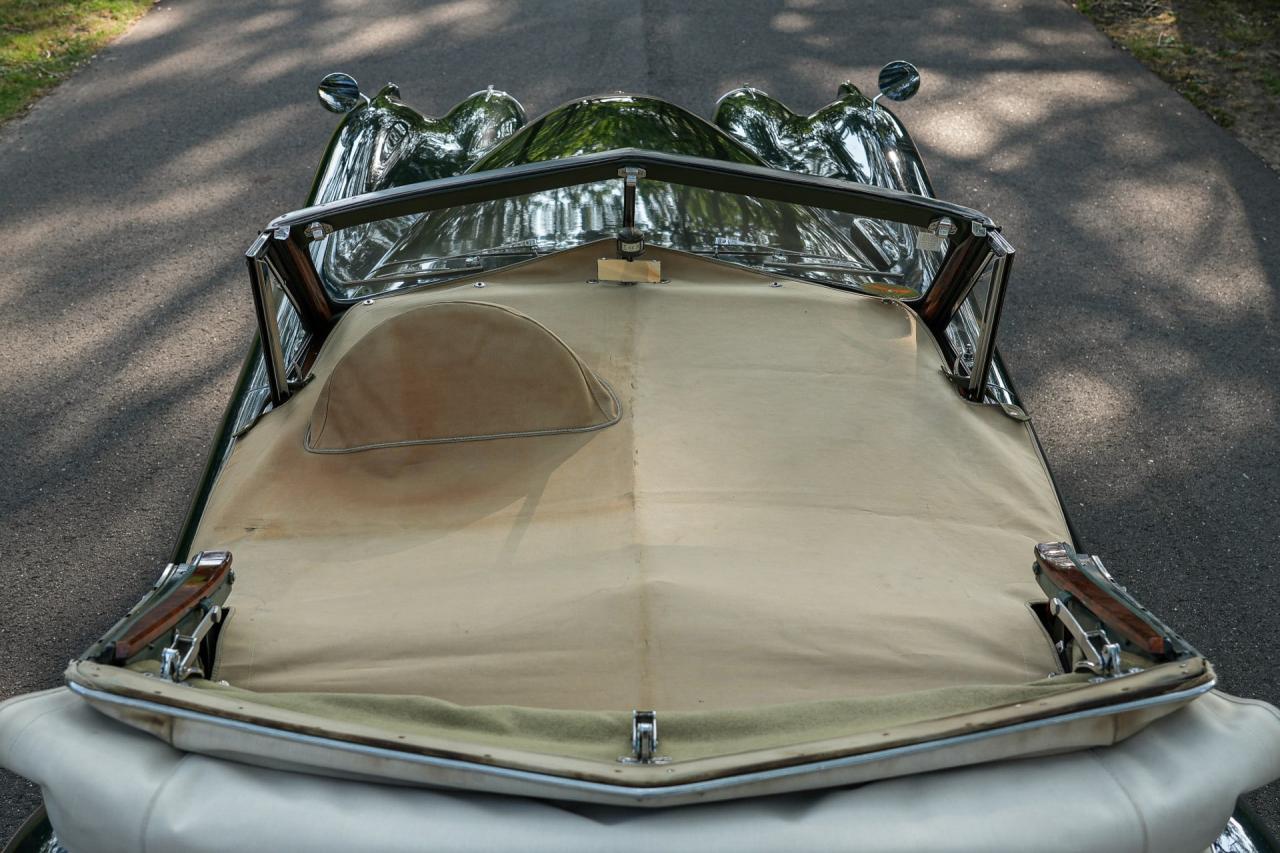 1953 Jaguar XK 120