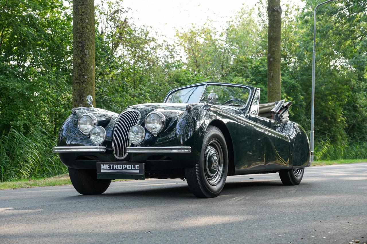 1953 Jaguar XK 120