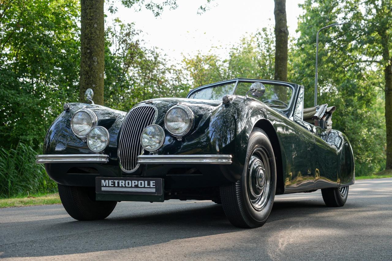 1953 Jaguar XK 120