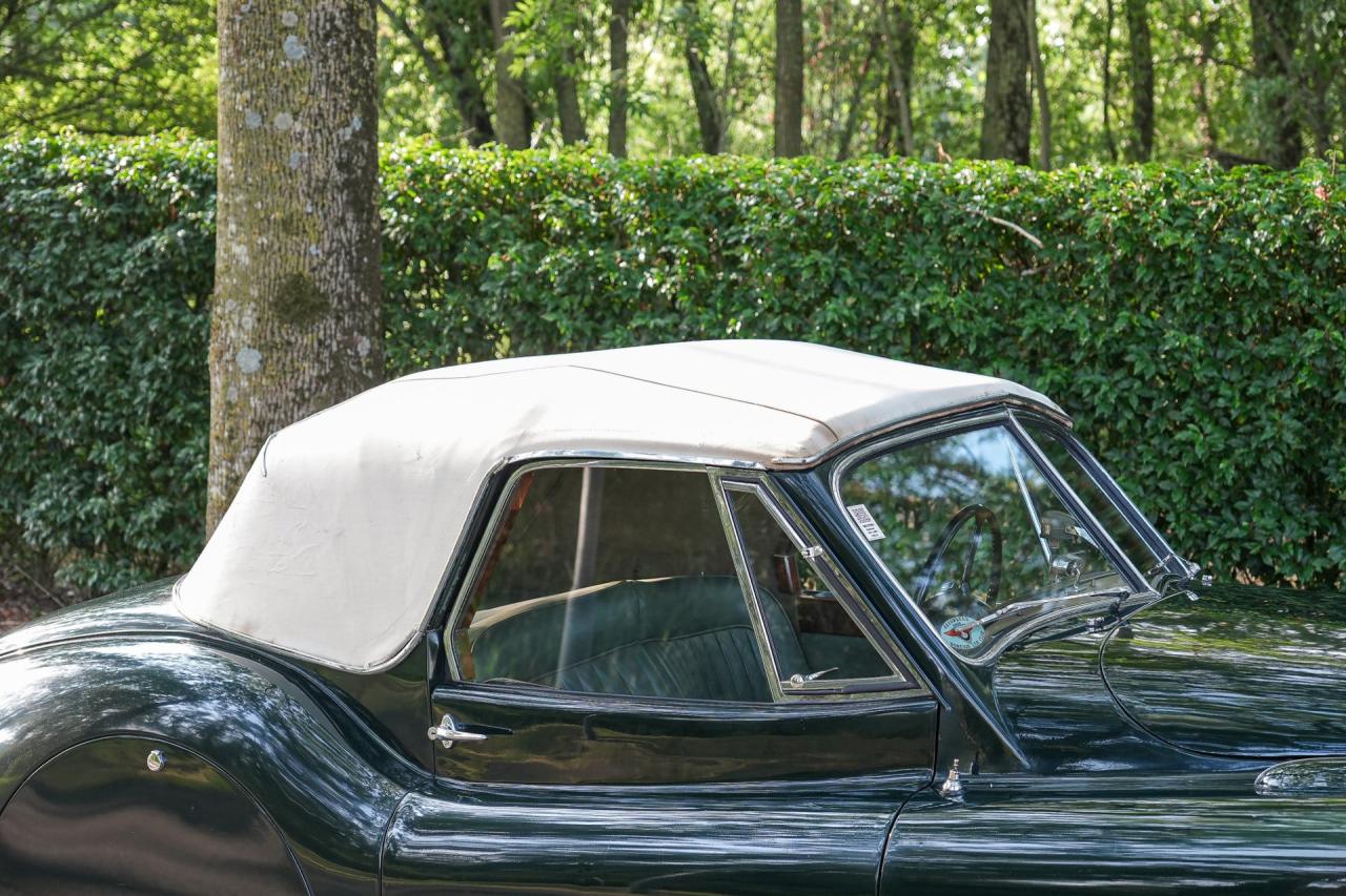 1953 Jaguar XK 120