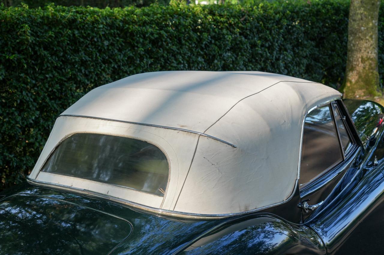 1953 Jaguar XK 120
