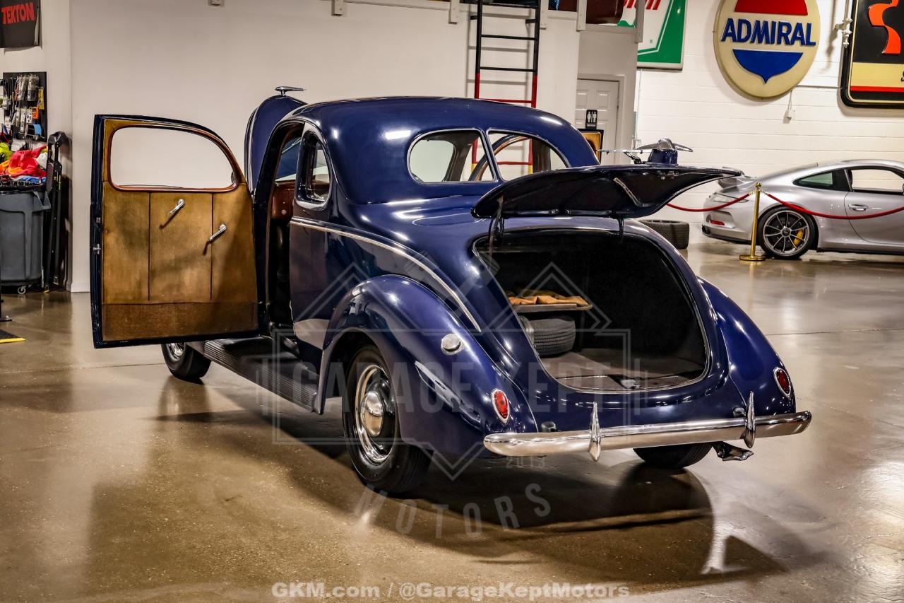 1938 Ford Coupe