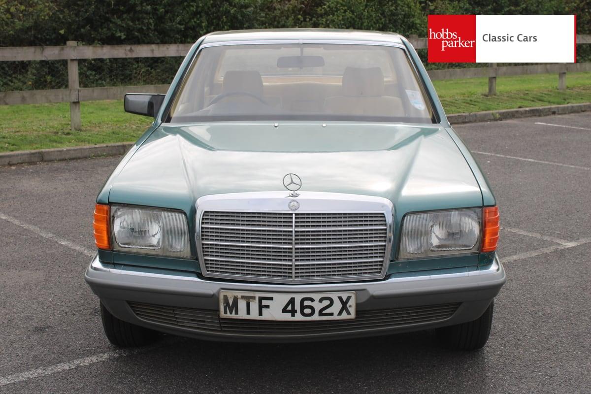 1981 Mercedes - Benz 380 SE Auto W126