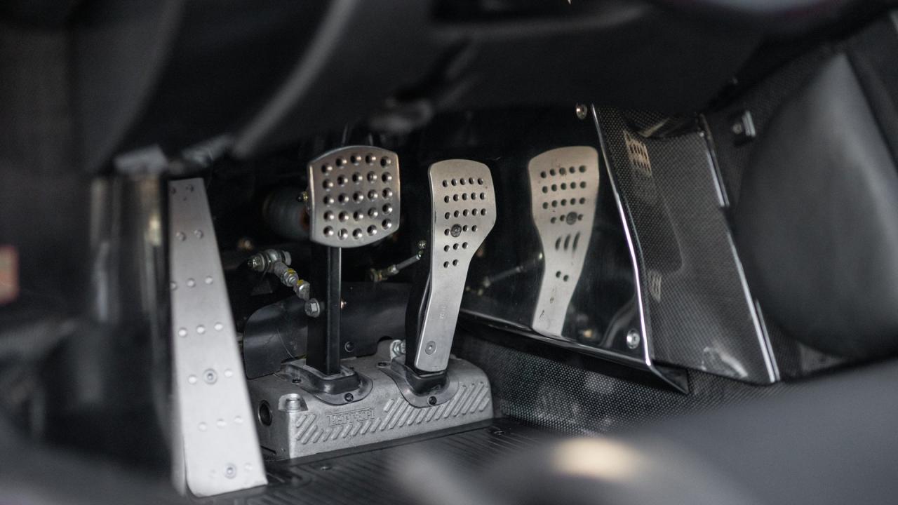 2003 Ferrari Enzo