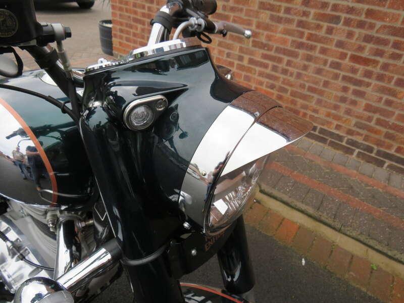 2025 ROYAL ENFIELD CLASSIC 350