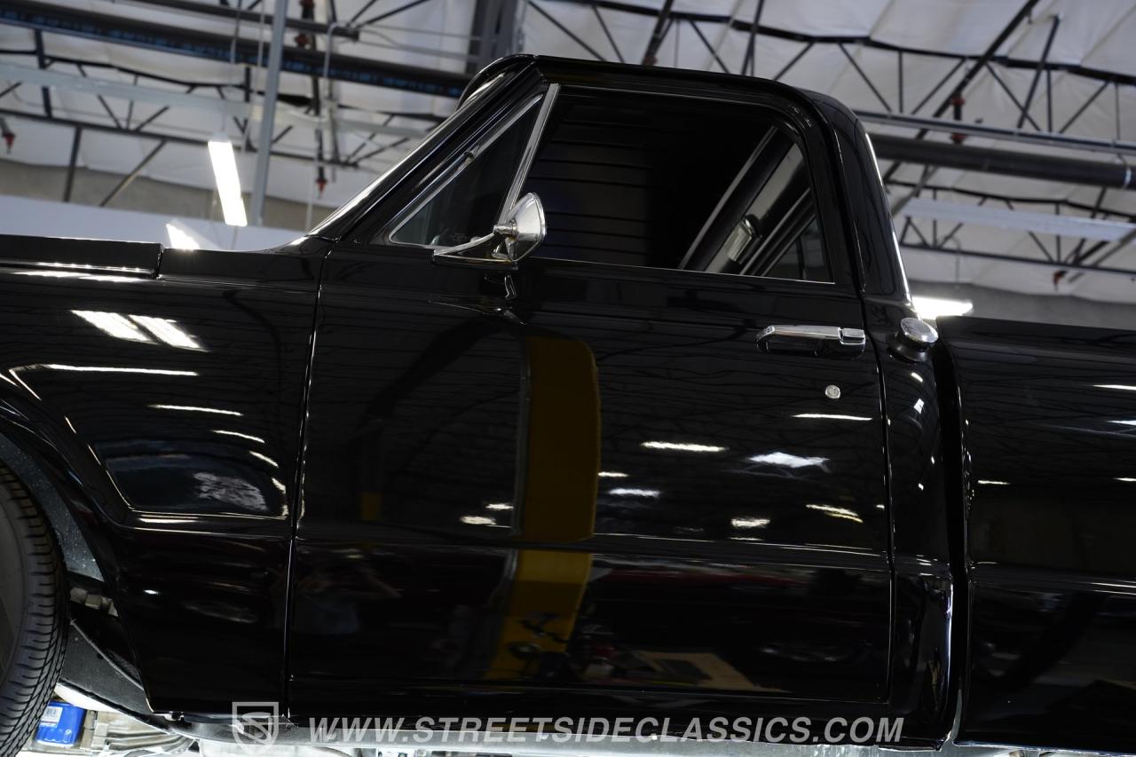 1969 Chevrolet C10 LS Restomod