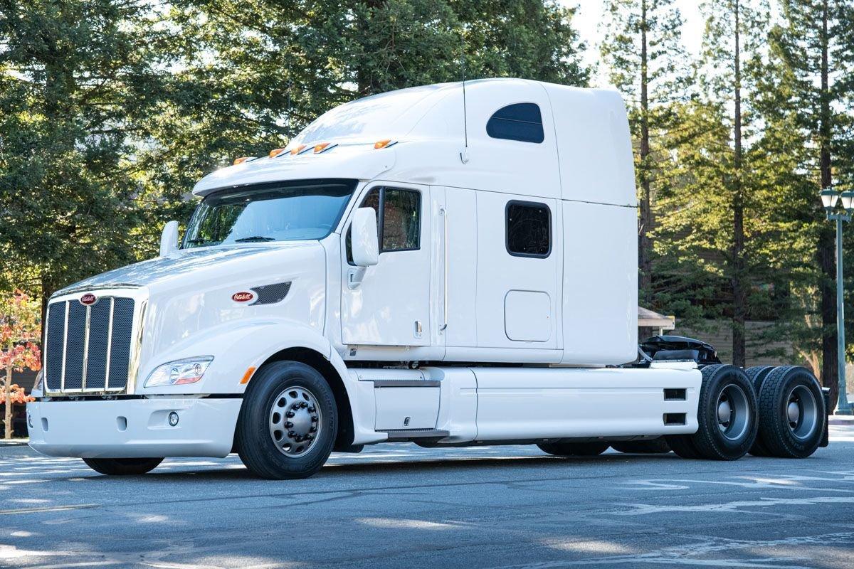 2012 Peterbilt 587 Unknown