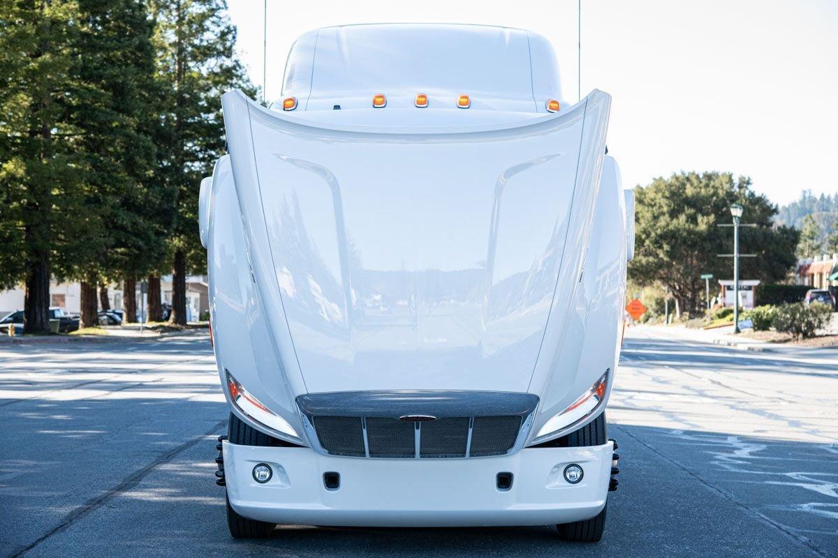 2012 Peterbilt 587 Unknown