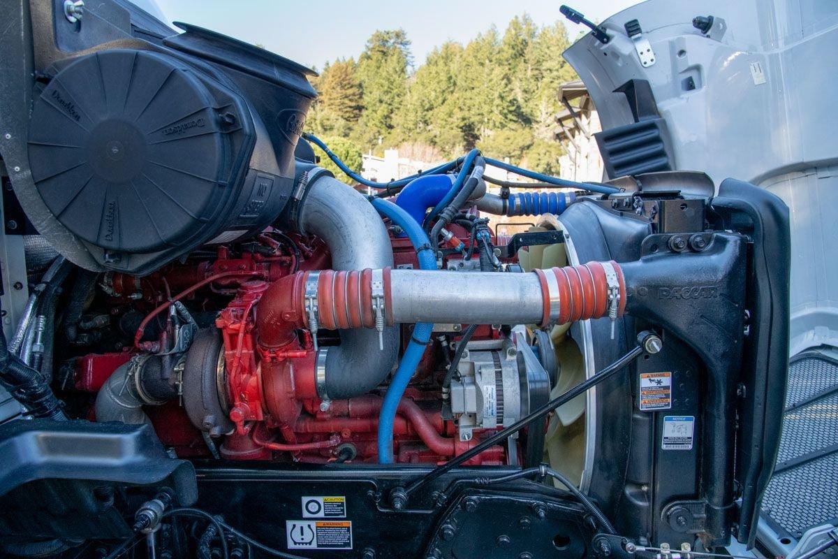 2012 Peterbilt 587 Unknown