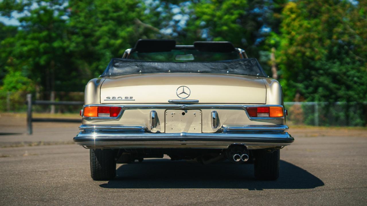 1970 Mercedes - Benz 280 SE Cabriolet