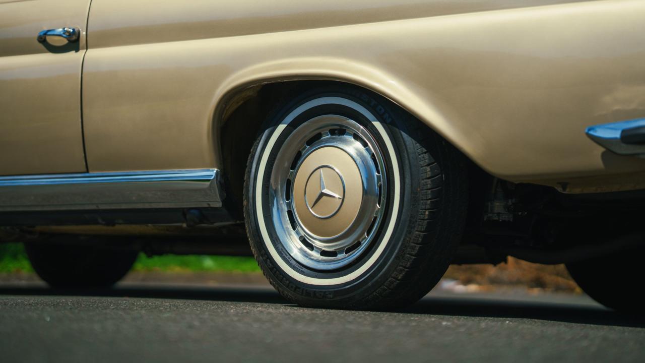 1970 Mercedes - Benz 280 SE Cabriolet