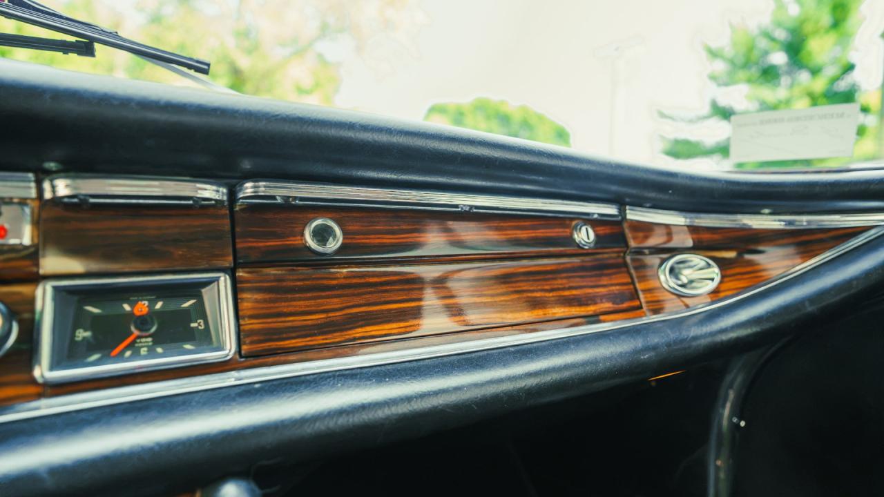 1970 Mercedes - Benz 280 SE Cabriolet