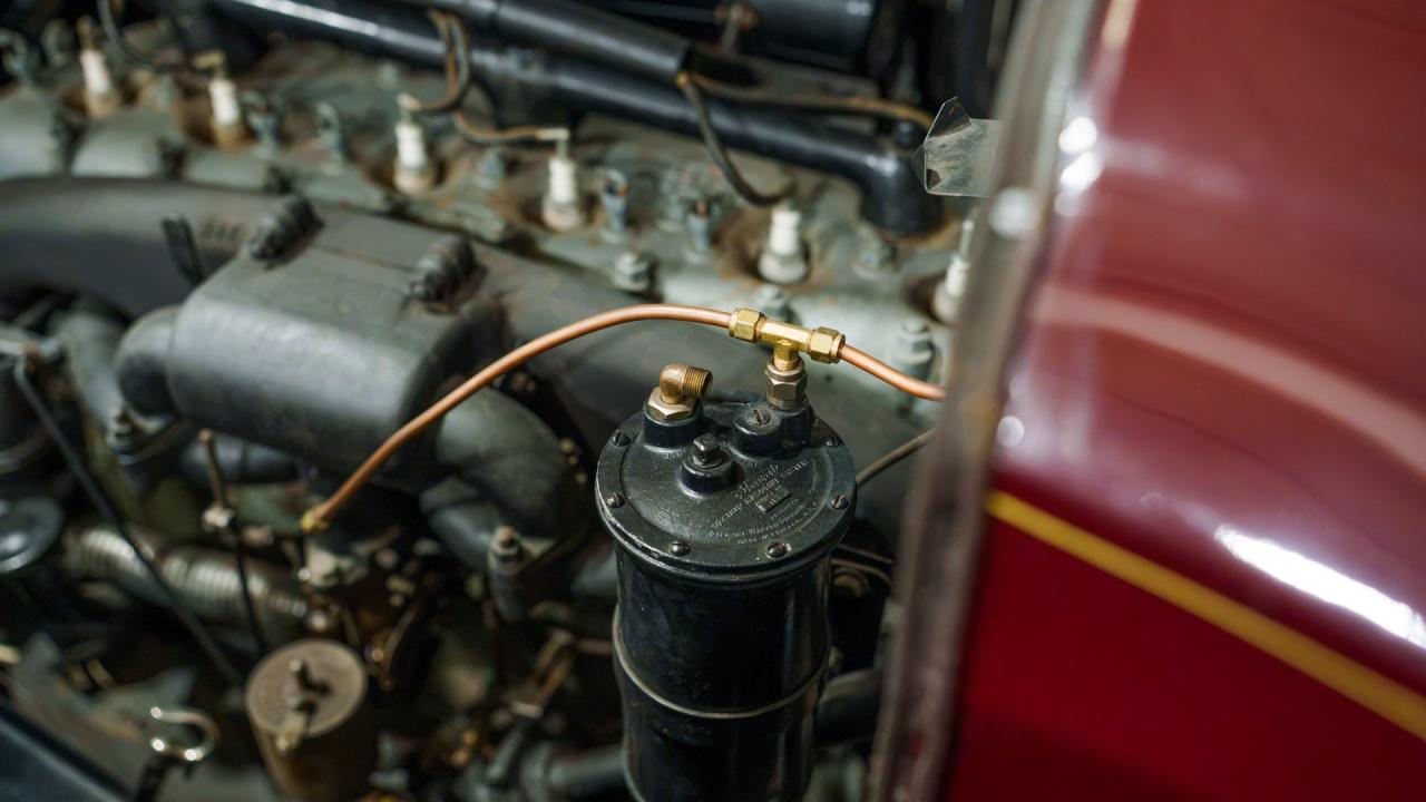 1924 Studebaker Big-Six Sedan