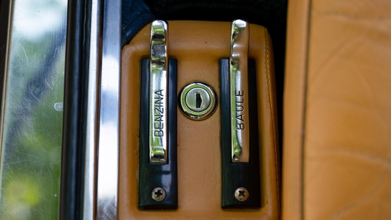 1978 Ferrari 400 GT