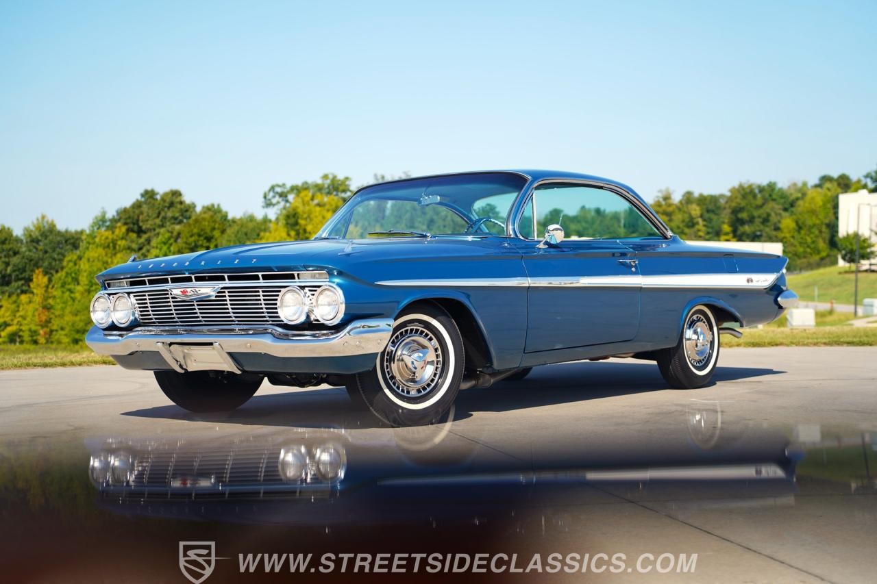 1961 Chevrolet Impala Bubble Top