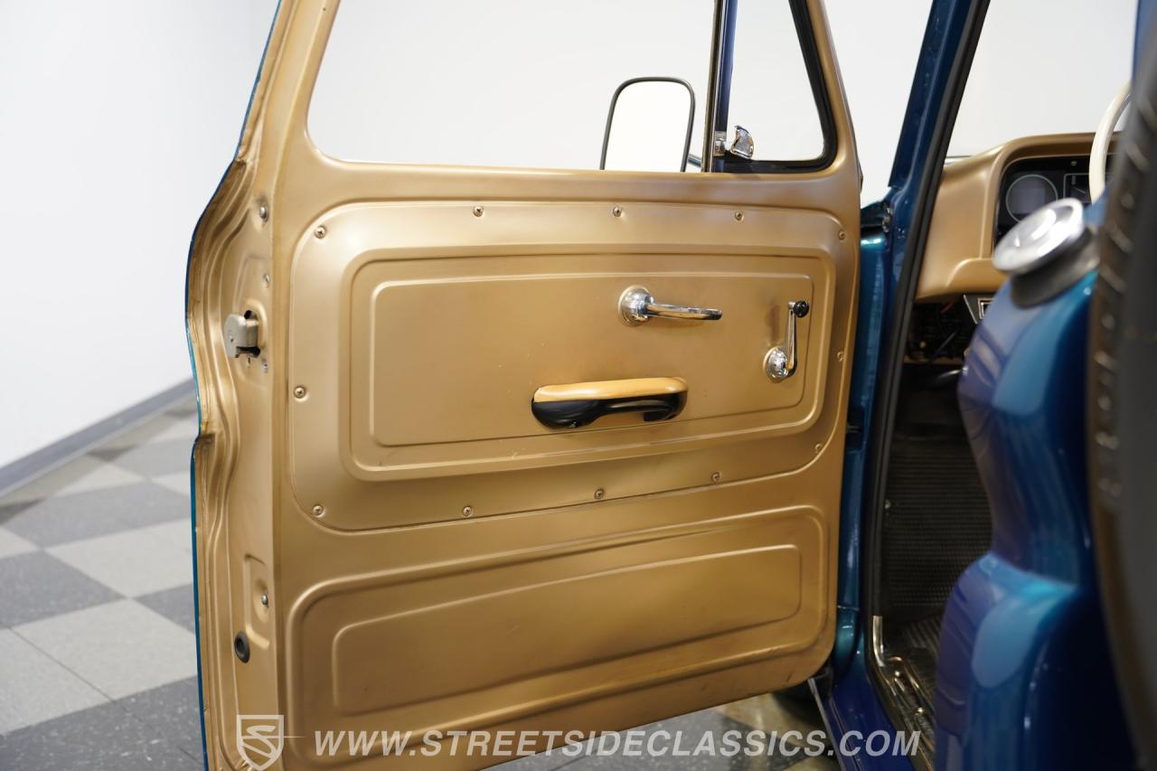 1964 Chevrolet C10 Stepside Restomod