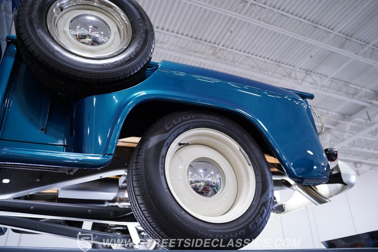 1964 Chevrolet C10 Stepside Restomod